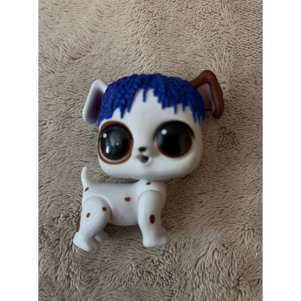 LOL Surprise Pets Downtown BB Family Downtown Blue Hair Puppy